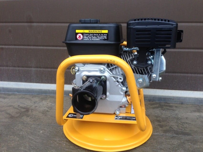 Lumag LFR40 Petrol Concrete Poker Drive Unit and 6m Concrete Poker Lead - Image 2