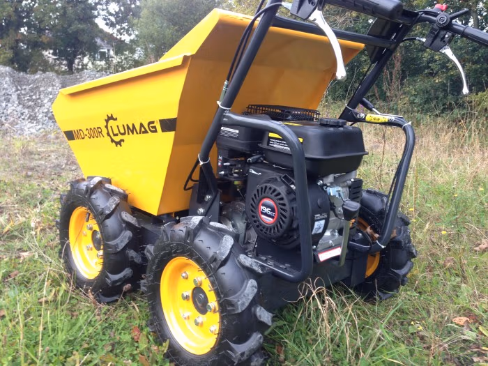 Mini Dumper 4 Wheel Drive Power Barrow Lumag MD300R 4wd Petrol - Image 8