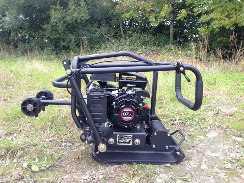 Compactor Plate Wacker plate comapctor Lumag VP60 Petrol 8.4KN 12" 60KG - Image 13