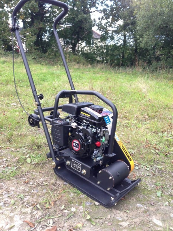 Compactor Plate Wacker plate comapctor Lumag VP60 Petrol 8.4KN 12" 60KG - Image 12