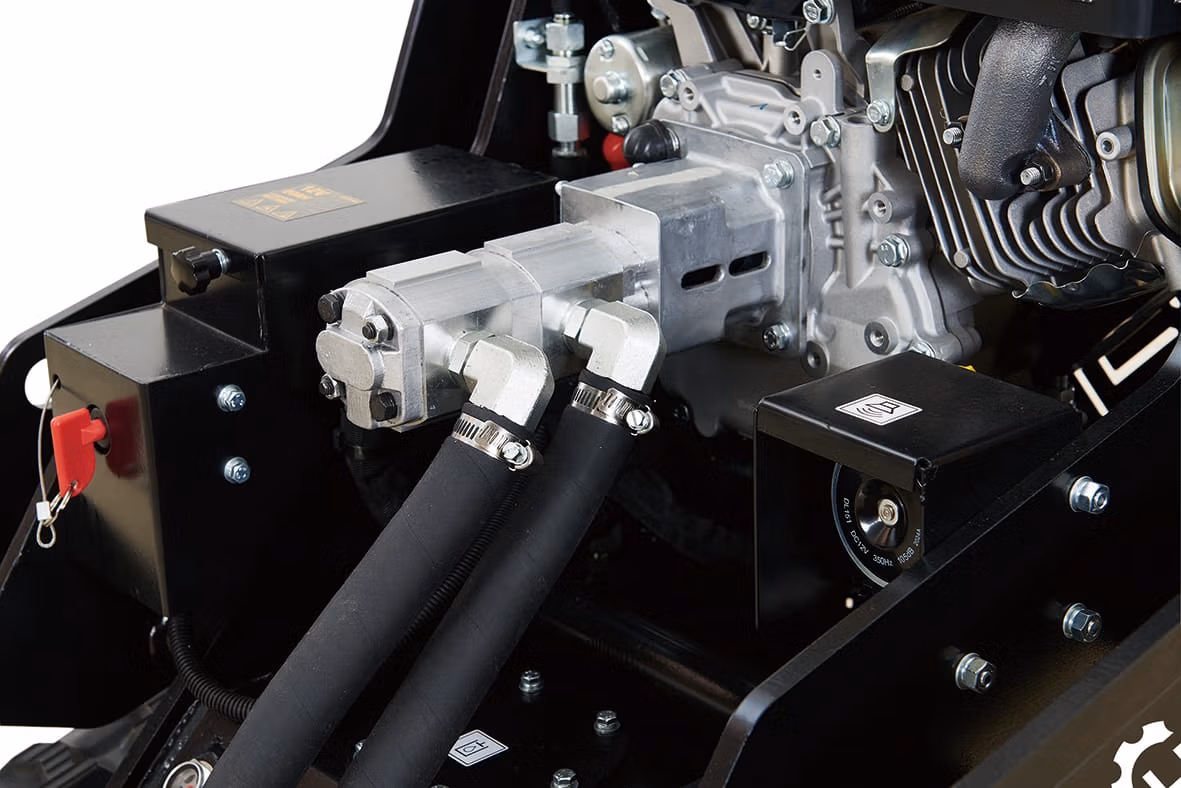 Multi Truck ride on multi tool loader Lumag MT250 Includes loader bucket - Image 3