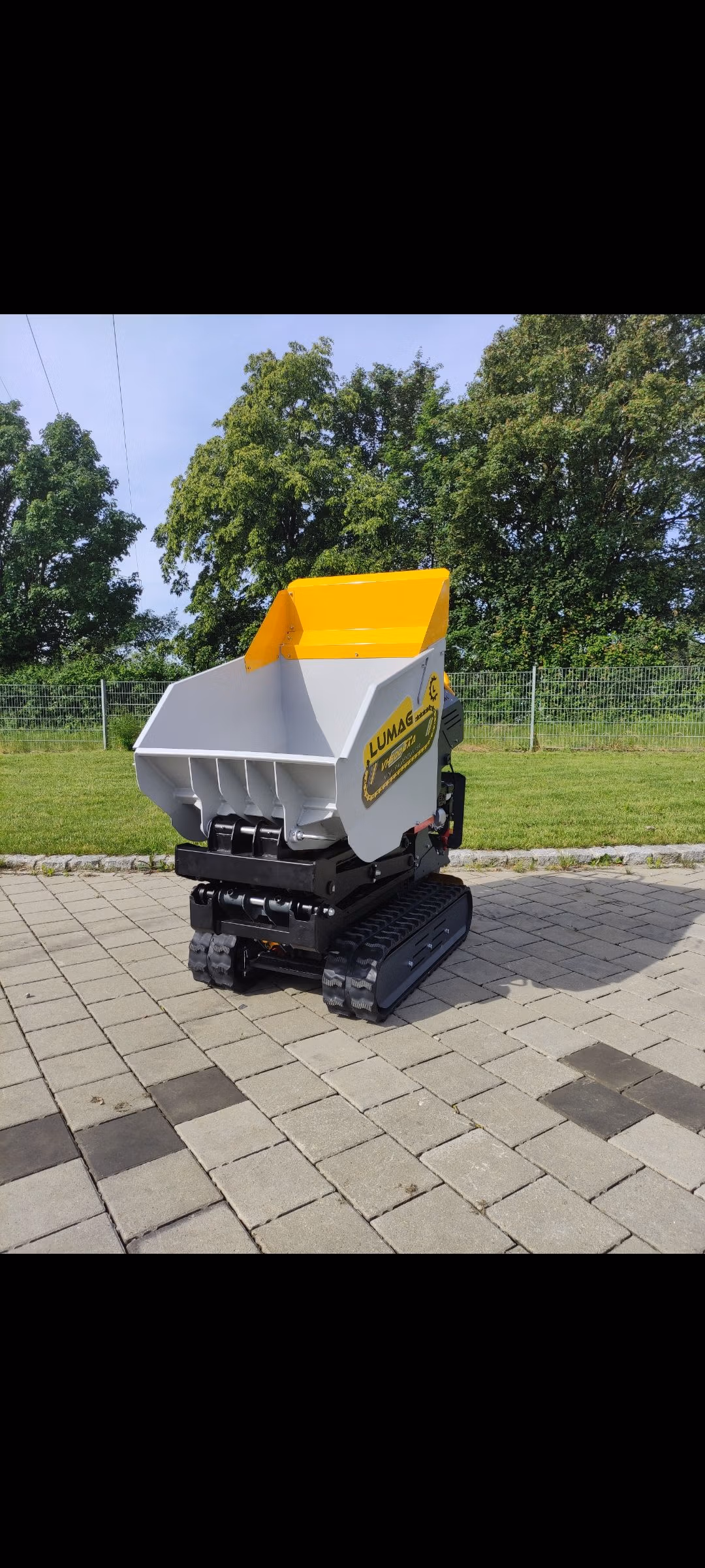 Mini Dumper High Tip Skip loader Power Barrow with Honda engine Lumag VH500GXAHT - Image 4